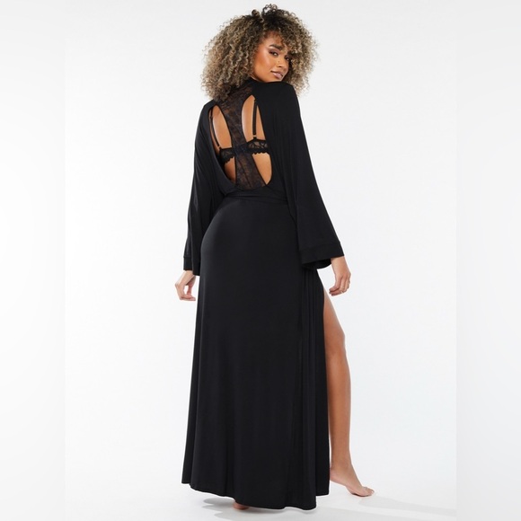 Savage X Fenty Other - Savage X Fenty Racerback robe in black NWT xs/s